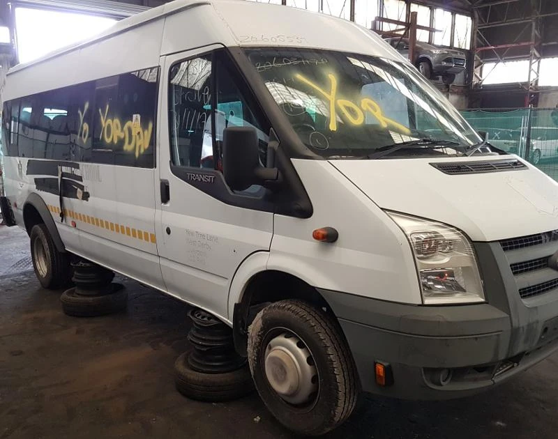 Ford Transit 2.2,2.4ЧАССТИ, снимка 8 - Бусове и автобуси - 11541080