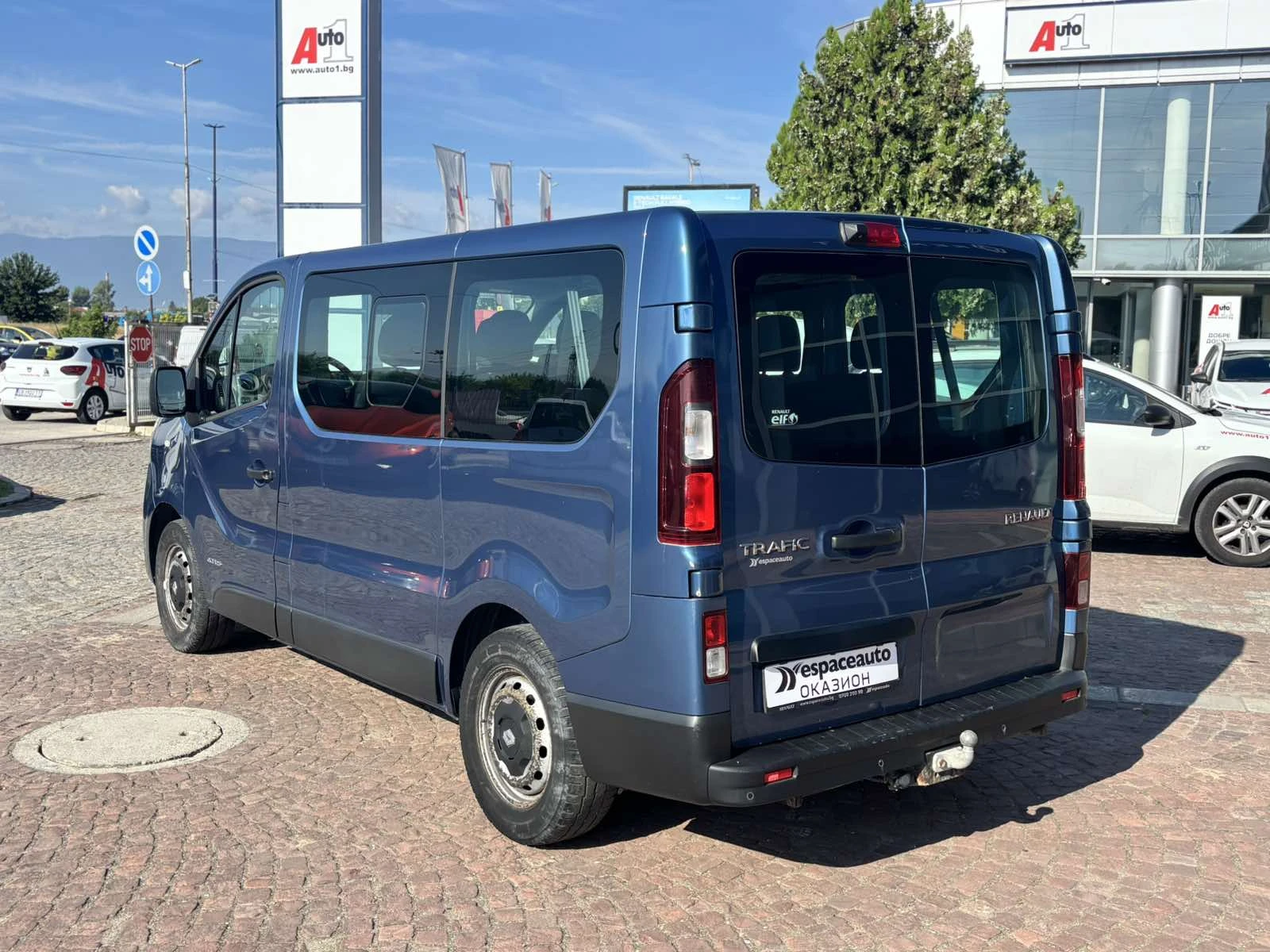 Renault Trafic L1H1 8+ 1 Energy dCi 125 к.с. BVM6 - изображение 6
