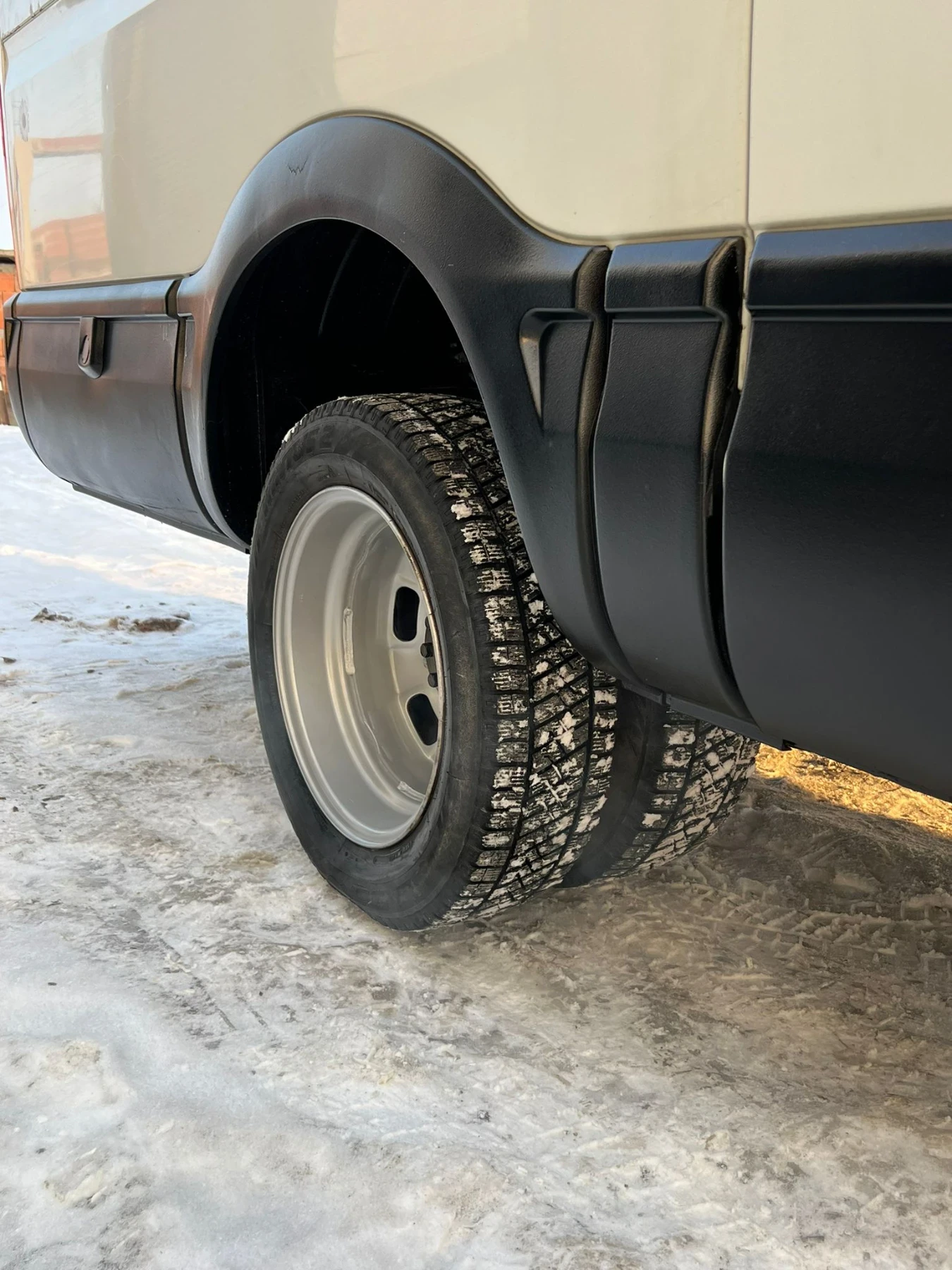 Iveco 35c18  Daily 3.0 HPI - изображение 3