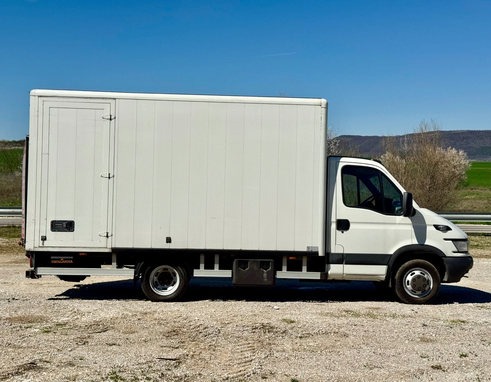 Iveco Daily ПАДАЩ БОРД* СТРАНИЧНА ВРАТА* СЕРВИЗНА ИСТОРИЯ, снимка 7 - Бусове и автобуси - 55698970