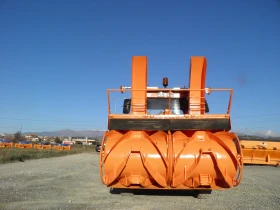 Mercedes-Benz UNIMOG Peter Intrac 2011, снимка 2