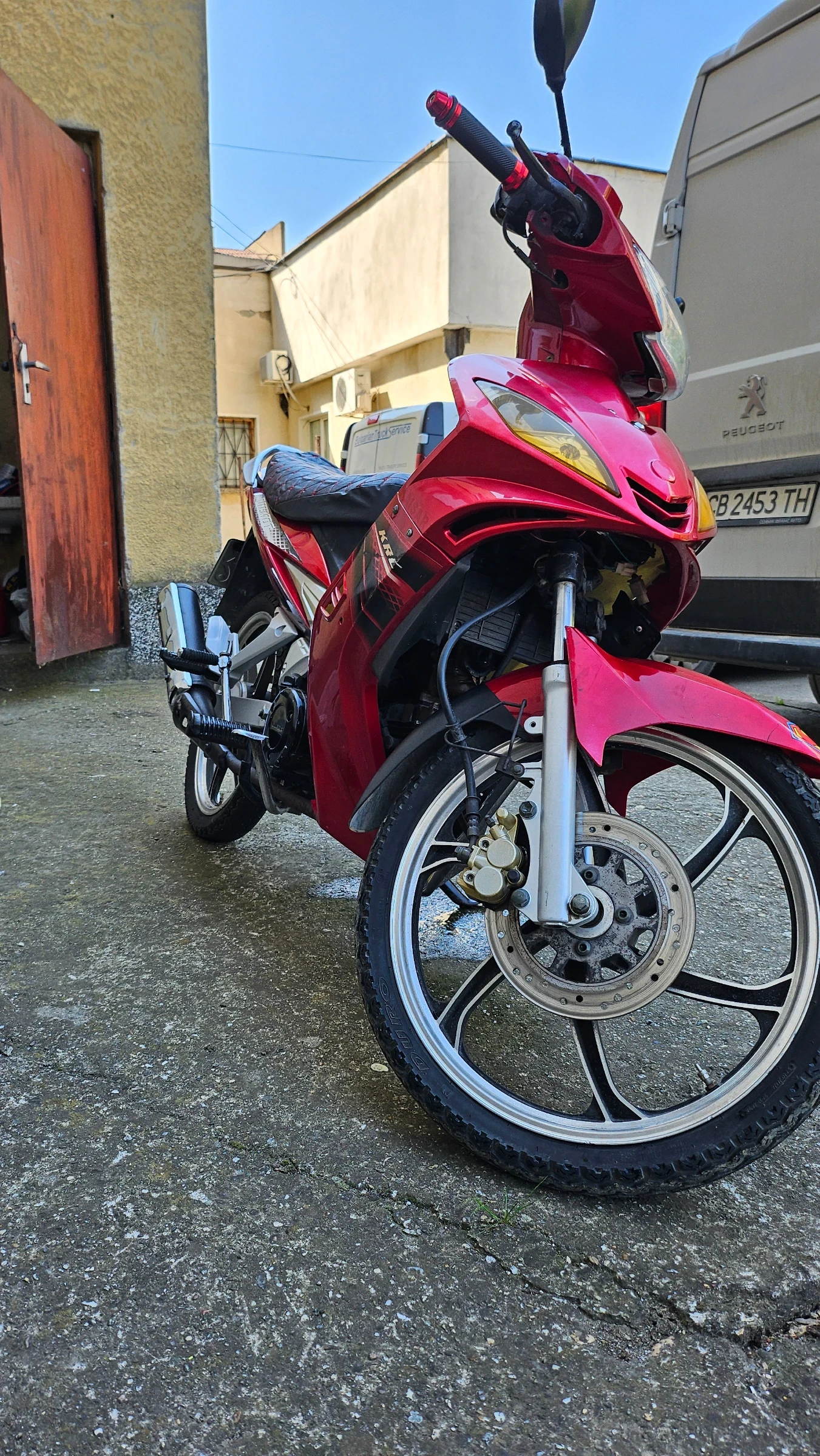 Lifan 250-4 125 кубика | Auto.bg — изображение 1