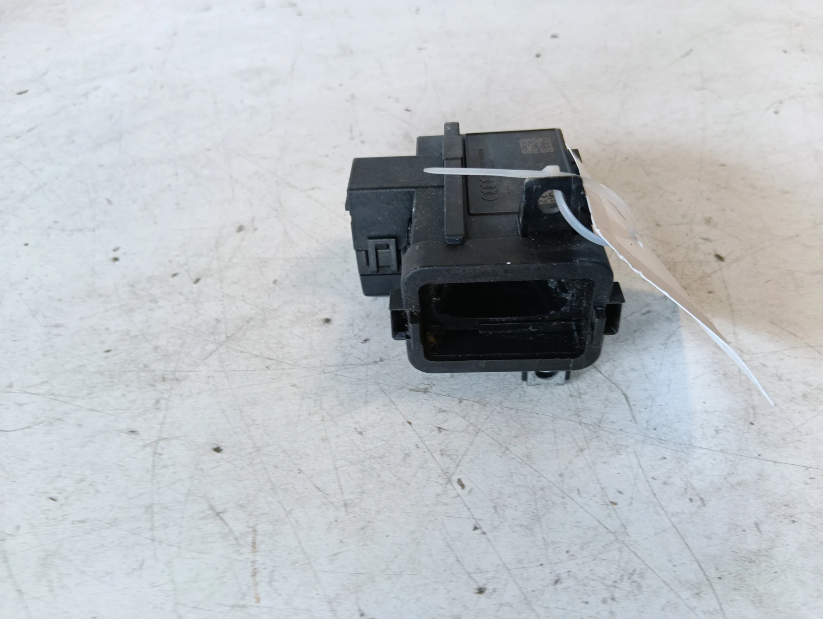 гълтач ключ 8K0909131D Audi A4