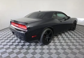 Dodge Challenger R/T 5.7 HEMI - 19980 лв. - 36594740 4