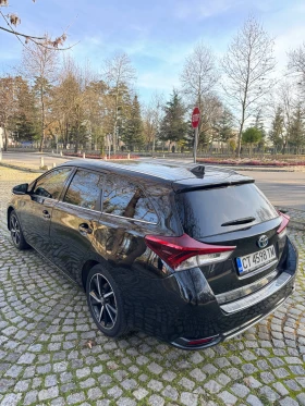 Toyota Auris 1.8 Hybrid / LPG, снимка 4