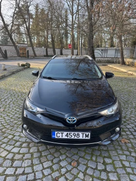Toyota Auris 1.8 Hybrid / LPG, снимка 2