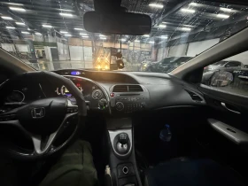 Honda Civic - 2900 € / 5671.91 лв. - 40694033 7