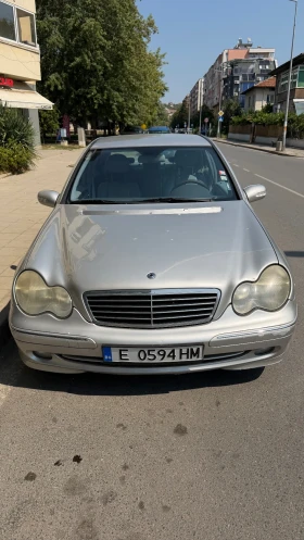 Mercedes-Benz C 220 