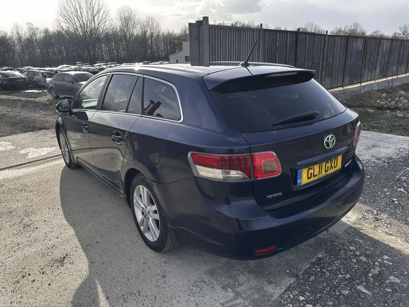 Toyota Avensis 2.0D-4D 126к.с НА ЧАСТИ, снимка 6 - Автомобили и джипове - 52557141