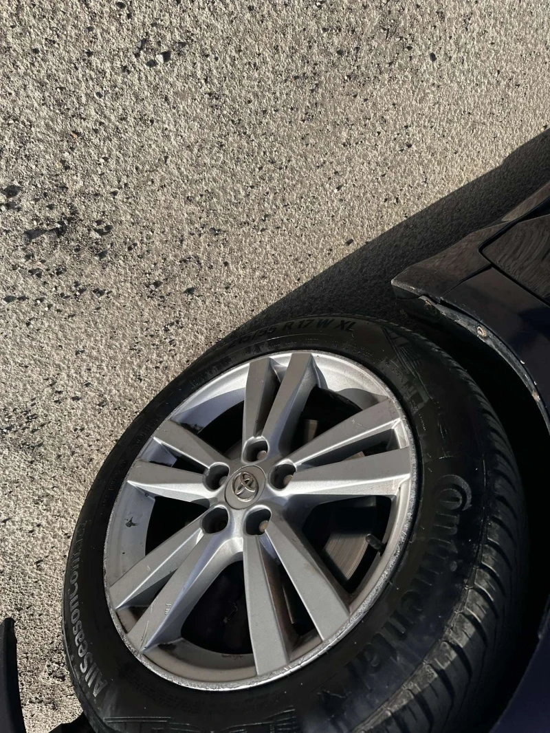 Toyota Avensis 2.0D-4D 126к.с НА ЧАСТИ, снимка 14 - Автомобили и джипове - 52557141