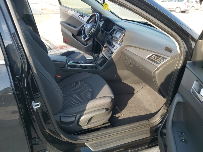 Hyundai Sonata 2.4i-Keyless-Automat-Kamera-Euro-6, снимка 17 - Автомобили и джипове - 42120800