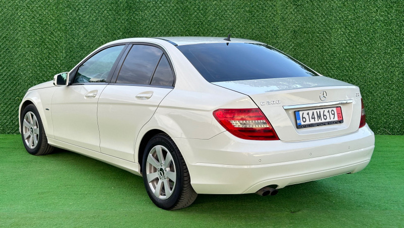 Mercedes-Benz C 200 C200, снимка 4 - Автомобили и джипове - 46374597