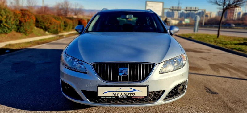 Seat Exeo РЕАЛНИ КИЛОМЕТРИ, снимка 1 - Автомобили и джипове - 48376488