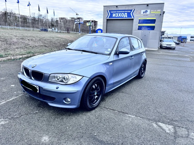 BMW 120 D, снимка 3 - Автомобили и джипове - 48547561