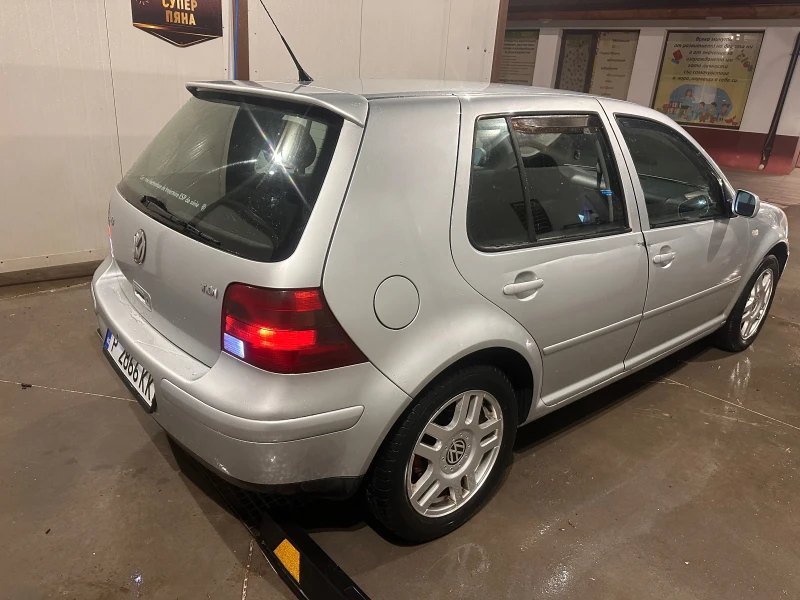 VW Golf 1.9 110, снимка 6 - Автомобили и джипове - 48885747