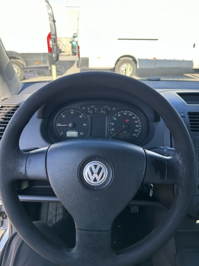 VW Polo 1.4 , снимка 9 - Автомобили и джипове - 48996913