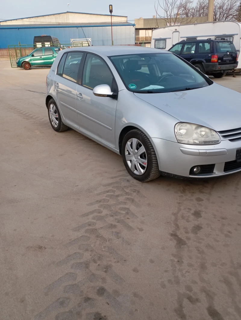 VW Golf, снимка 4 - Автомобили и джипове - 49024133