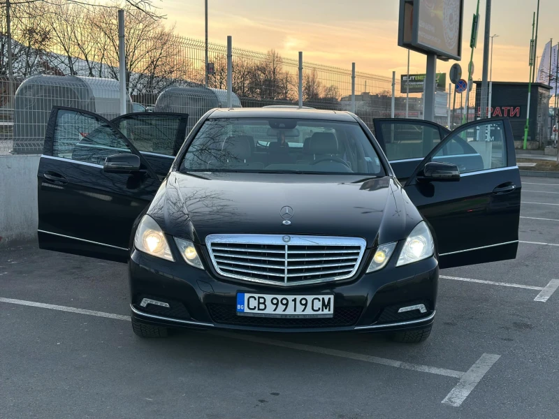 Mercedes-Benz E 220 CDI, снимка 2 - Автомобили и джипове - 49533064