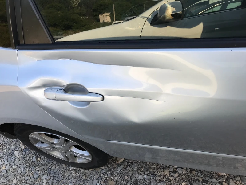 Mazda 3 1, 6hdi., снимка 4 - Автомобили и джипове - 51154559