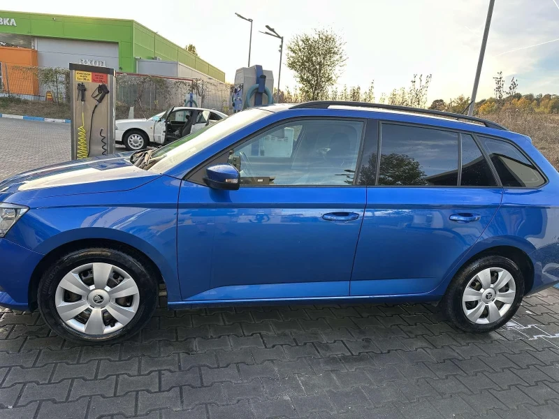 Skoda Fabia, снимка 2 - Автомобили и джипове - 52651283
