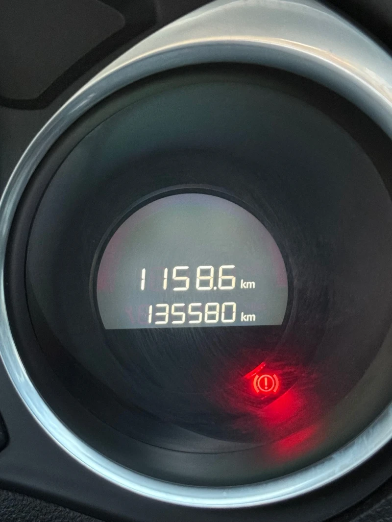 DS DS 4 Facelift 1.6 BHDI 120, снимка 17 - Автомобили и джипове - 51477335