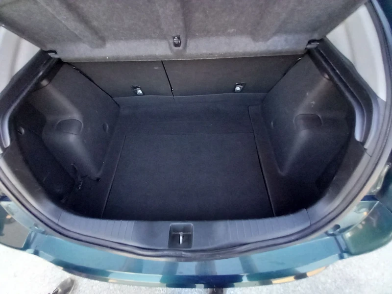 Honda Civic 1.8 i-VTEC, снимка 12 - Автомобили и джипове - 51813907