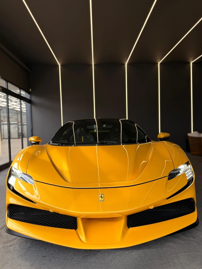 Ferrari SF 90 Stradale* Giallo* Лизинг, снимка 2 - Автомобили и джипове - 52090442