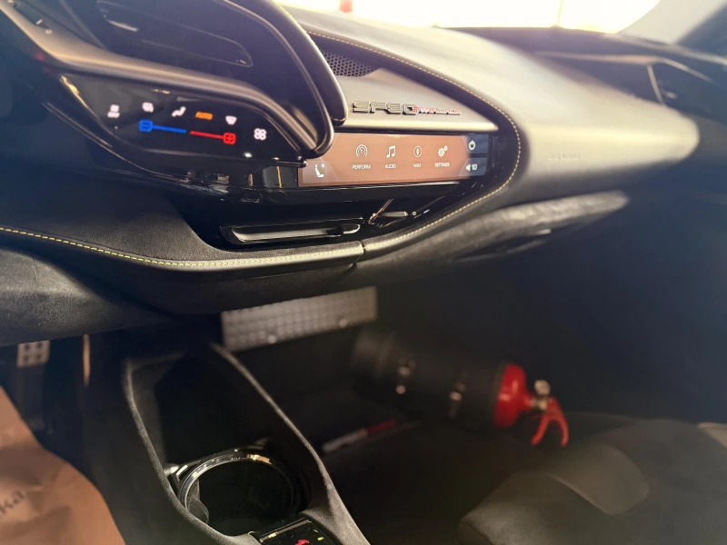 Ferrari SF 90 Stradale* Giallo* Лизинг, снимка 10 - Автомобили и джипове - 52090442