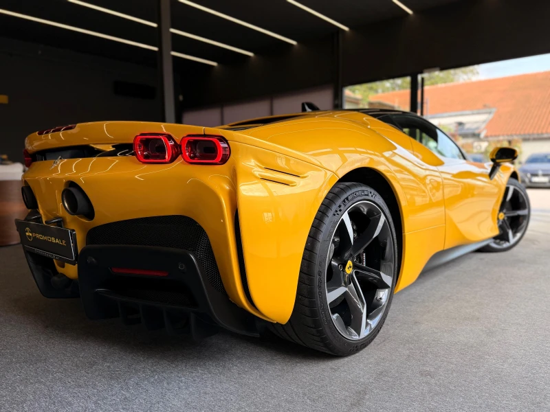 Ferrari SF 90 Stradale* Giallo* Лизинг, снимка 6 - Автомобили и джипове - 52090442
