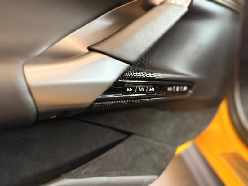 Ferrari SF 90 Stradale* Giallo* Лизинг, снимка 7 - Автомобили и джипове - 52090442