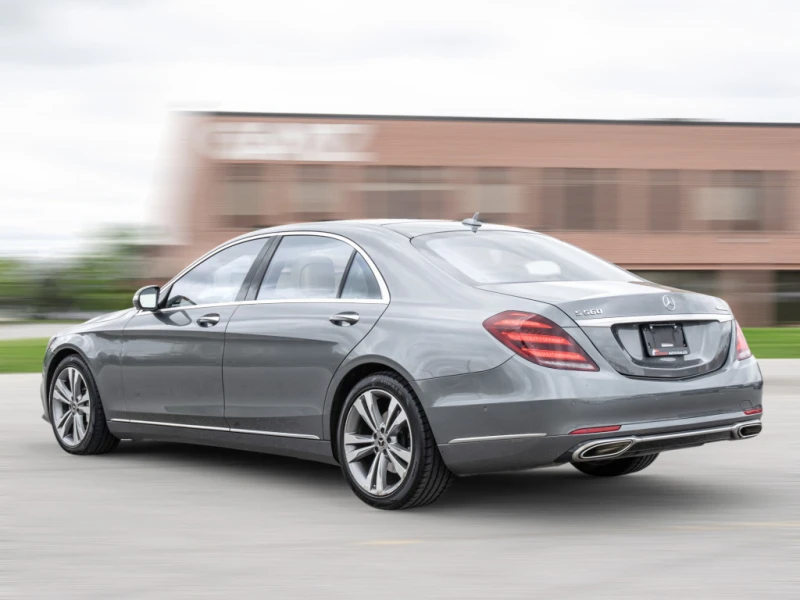 Mercedes-Benz S 560 L / 4Matic / PANO / BURMESTER / 360 / HUD / ОБДУХ, снимка 2 - Автомобили и джипове - 52749588