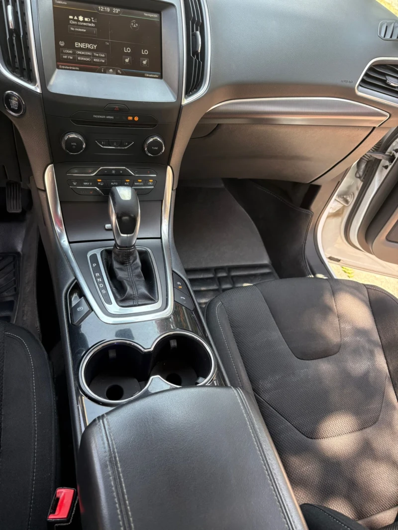 Ford S-Max Titanium 2.0 TDCI 2015, снимка 8 - Автомобили и джипове - 52545427