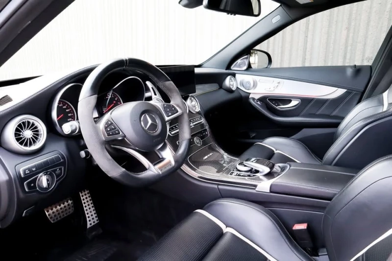 Mercedes-Benz C 63 AMG S BUCKET SEATS * * CARFAX * * АВТОКРЕДИТ * * , снимка 8 - Автомобили и джипове - 52798800