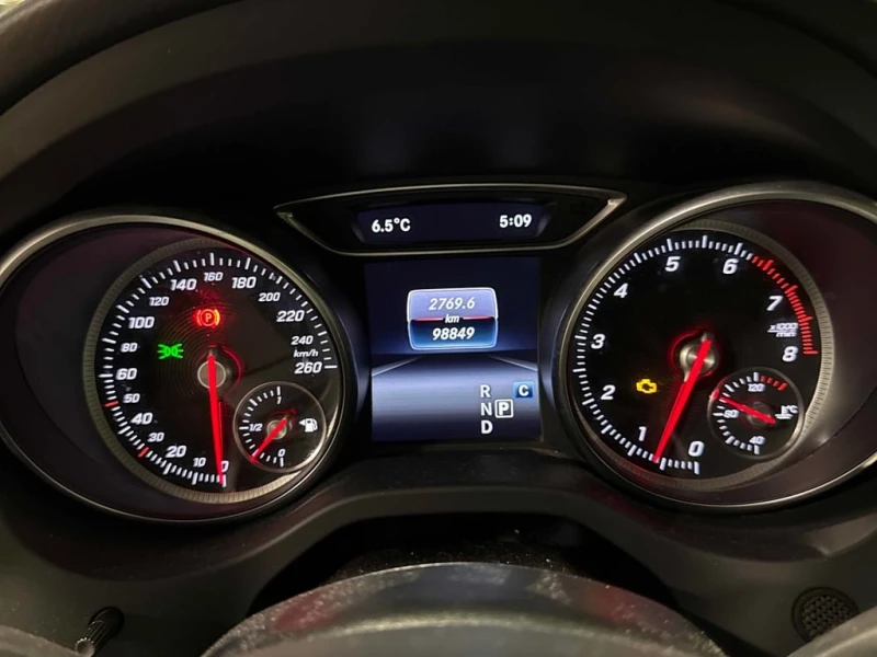 Mercedes-Benz CLA * 250 * CARFAX * БЕЗ ПЪРВОНАЧАЛНА ВНОСКА, снимка 8 - Автомобили и джипове - 53077071