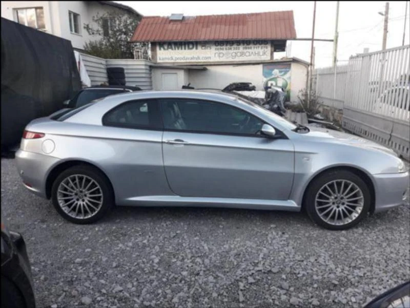 Alfa Romeo Gt 1.9 Швейцария, снимка 7 - Автомобили и джипове - 43393902