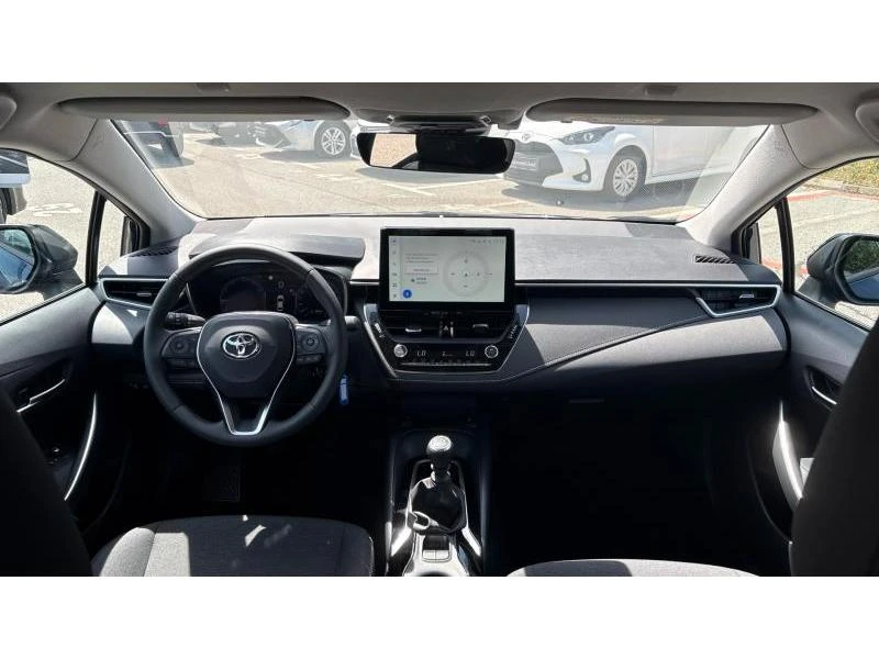 Toyota Corolla SDN 1.5 6MT EXECUTIVE MY25 - НОВА, снимка 8 - Автомобили и джипове - 54843528