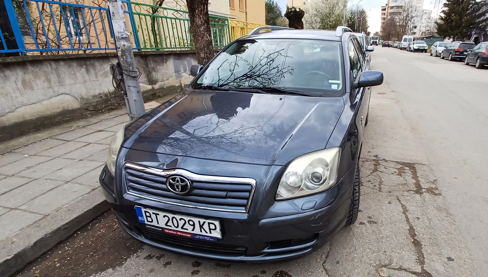 Toyota Avensis 2.2, снимка 1