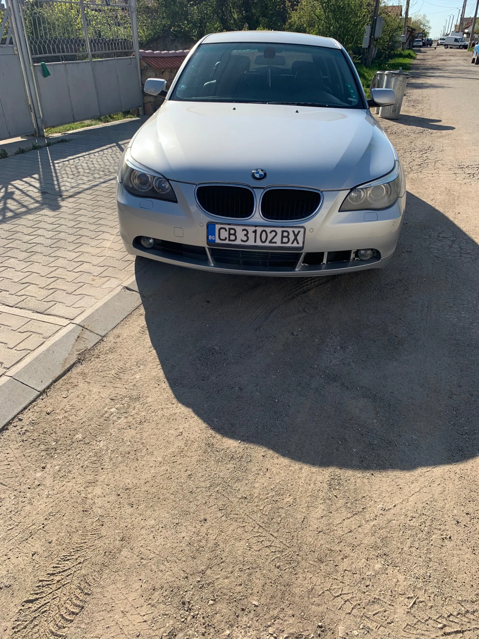 BMW 525  - изображение 2