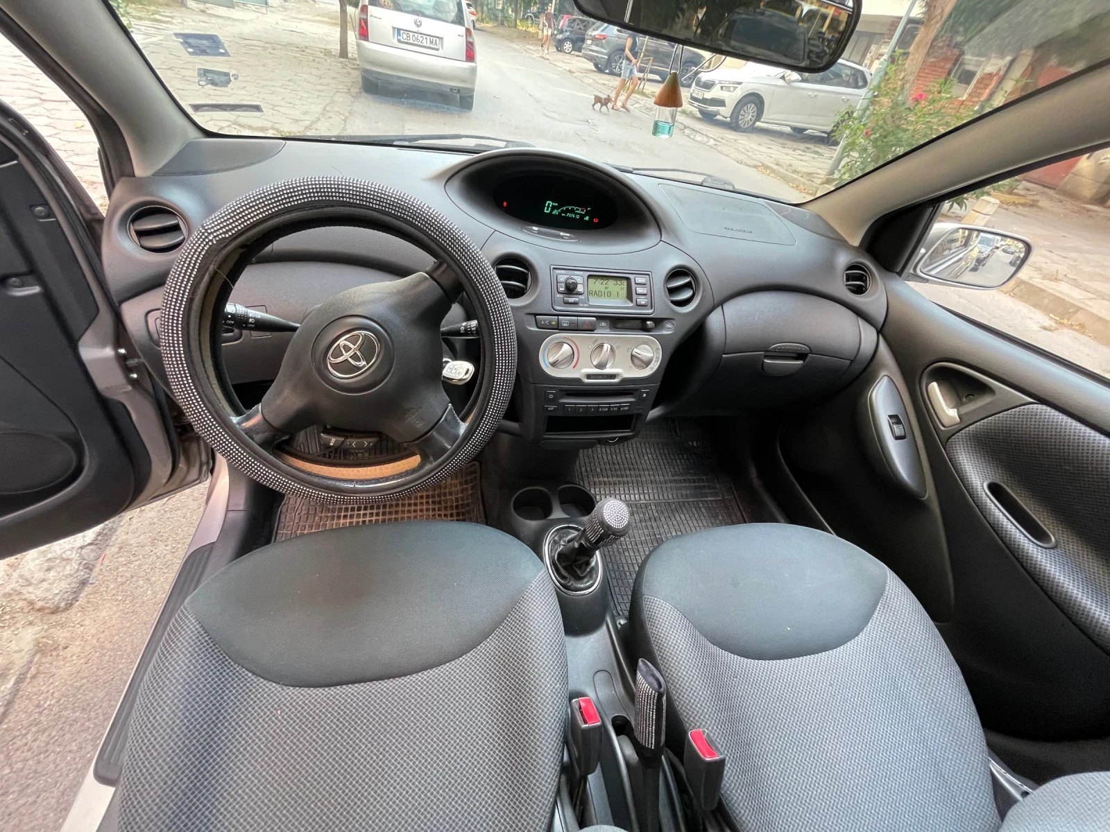 Toyota Yaris 1.4 TDI - изображение 8