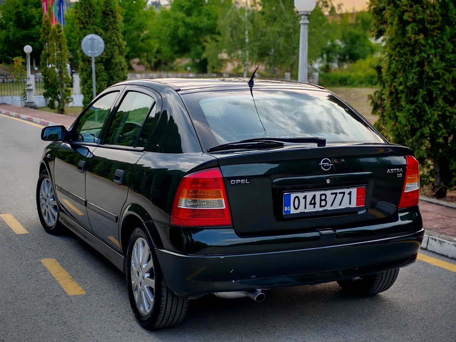 Opel Astra 1.6MI(84)* 93151КМ* НОВ ВНОС *  - изображение 5