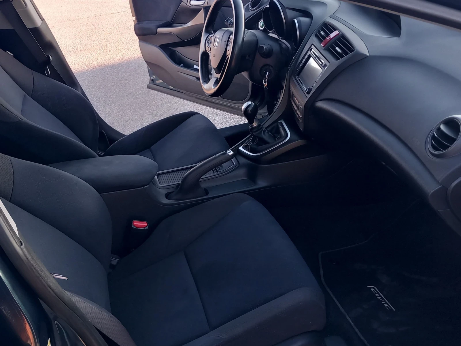 Honda Civic 1.8 i-VTEC - изображение 8