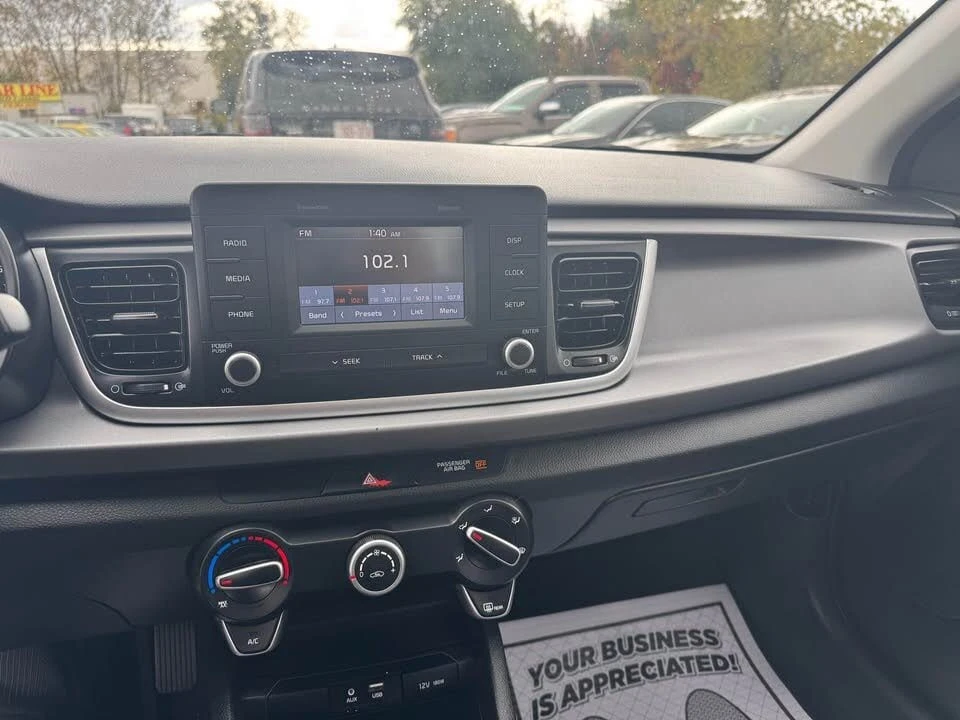 Kia Rio * АВТО КРЕДИТ* ЦЕНА ДО БГ * СЕРВИЗНА ИСТОРИЯ *  | Mobile.bg — изображение 11