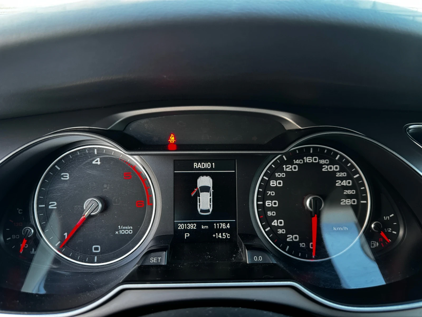 Audi A4 Allroad 2.0TDI QUATTRO - изображение 9