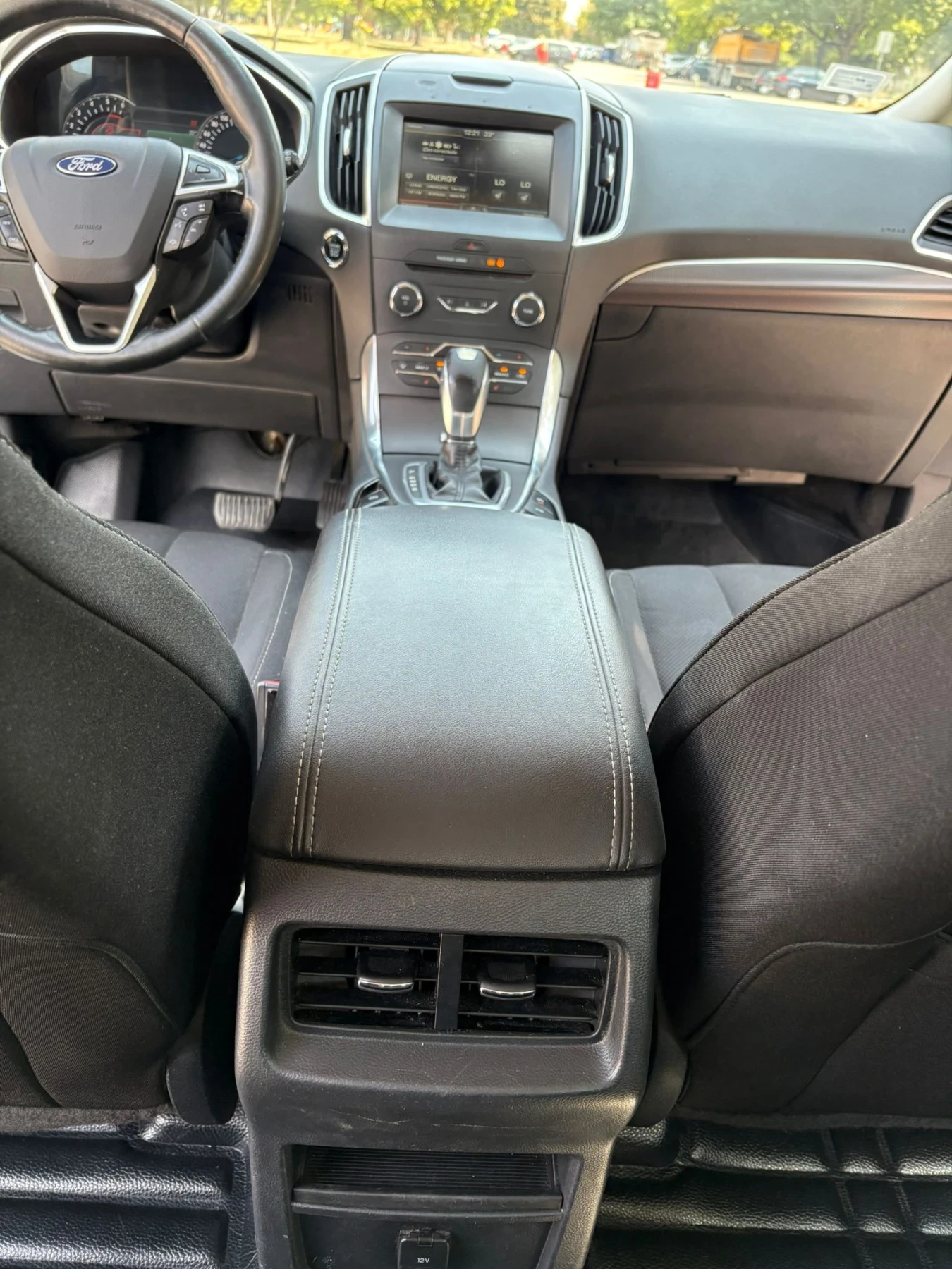 Ford S-Max Titanium 2.0 TDCI 2015 - изображение 10