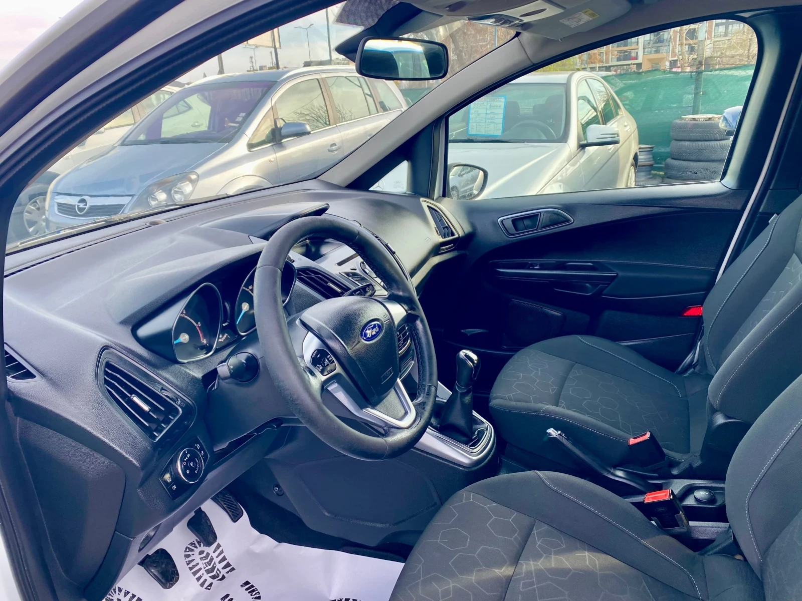 Ford B-Max  - изображение 6