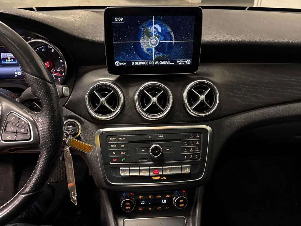 Mercedes-Benz CLA * 250 * CARFAX * БЕЗ ПЪРВОНАЧАЛНА ВНОСКА - изображение 9