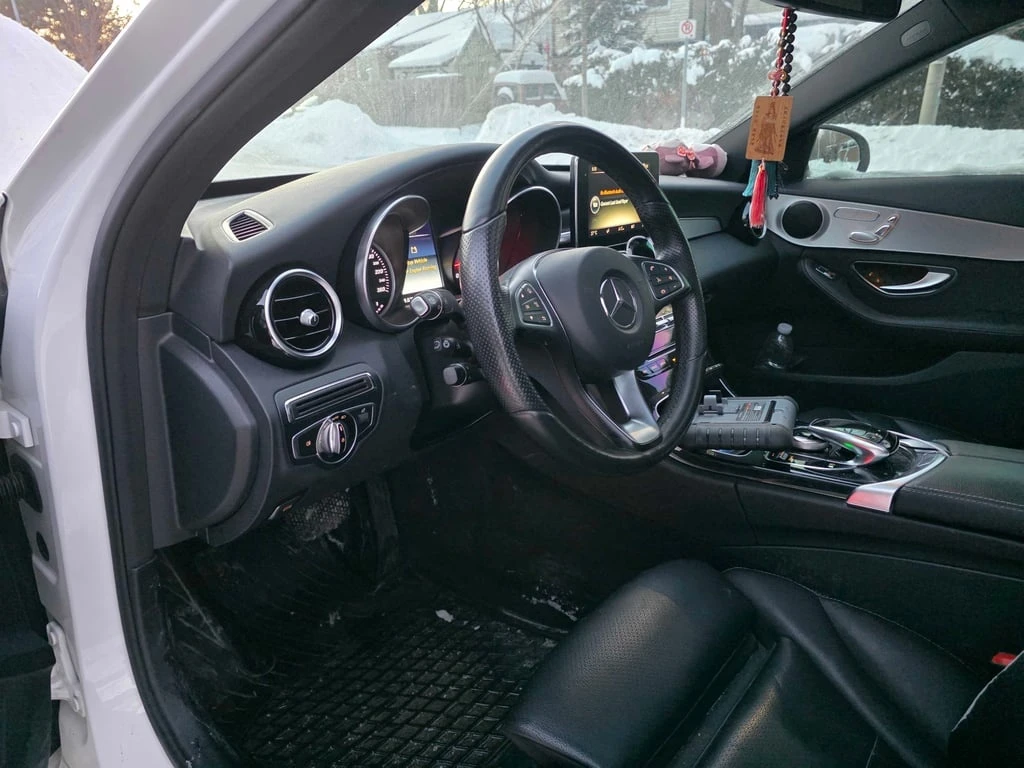 Mercedes-Benz C 300 * CARFAX * ПОДГРЕВ* AMG ПАКЕТ*  - изображение 5