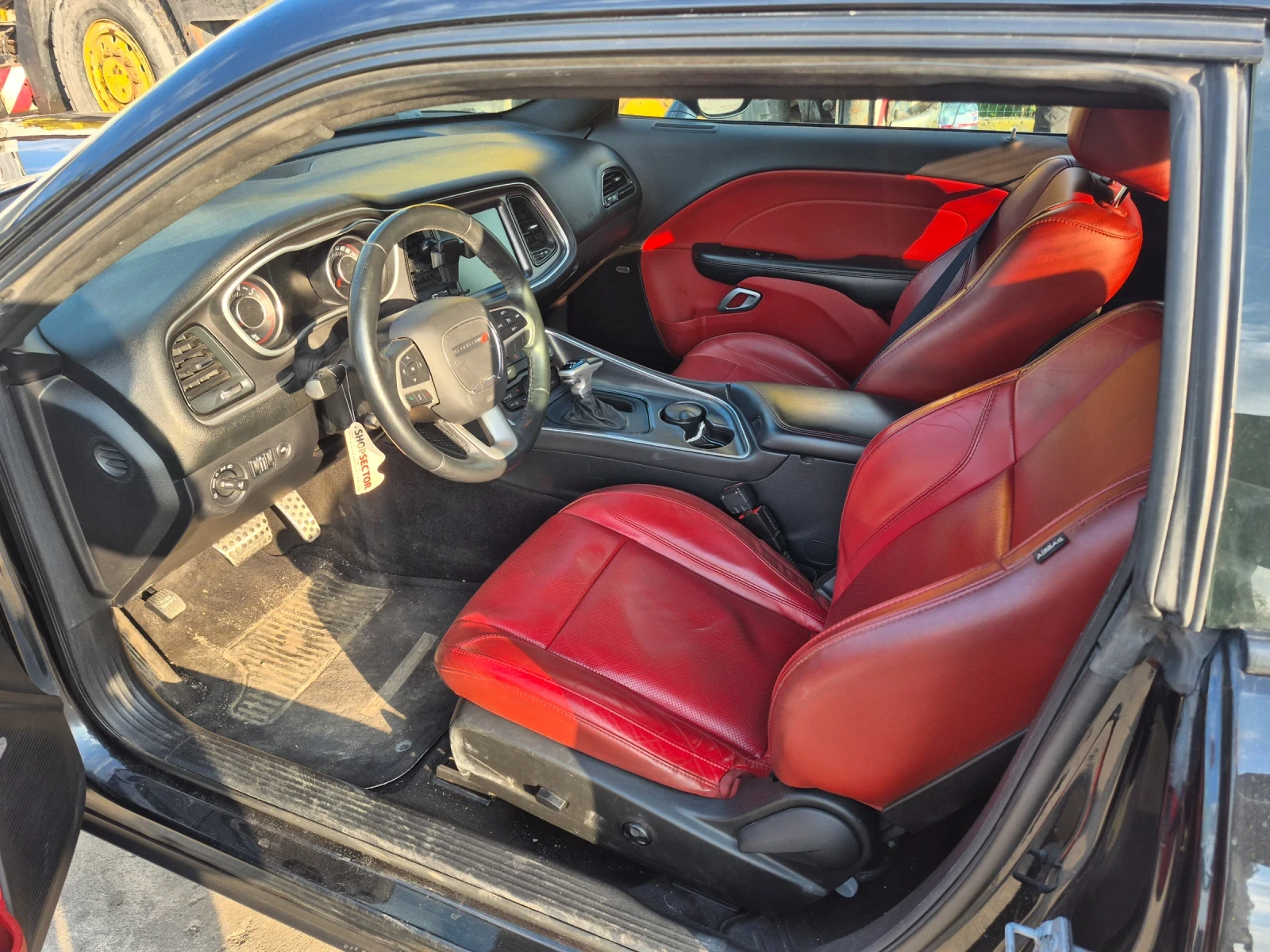 Dodge Challenger, снимка 4 - Автомобили и джипове - 53879496