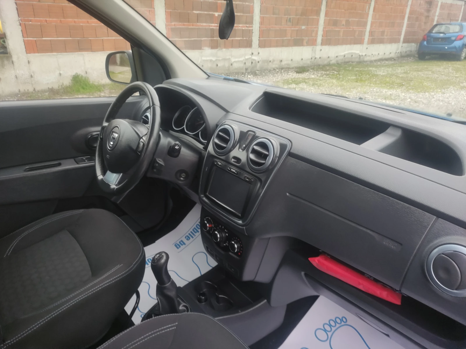 Dacia Dokker 1.5dci stepway 154000km evro 6b, снимка 8 - Автомобили и джипове - 54035229