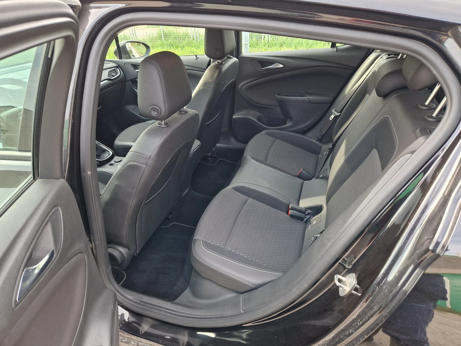 Opel Astra, снимка 8 - Автомобили и джипове - 54195769